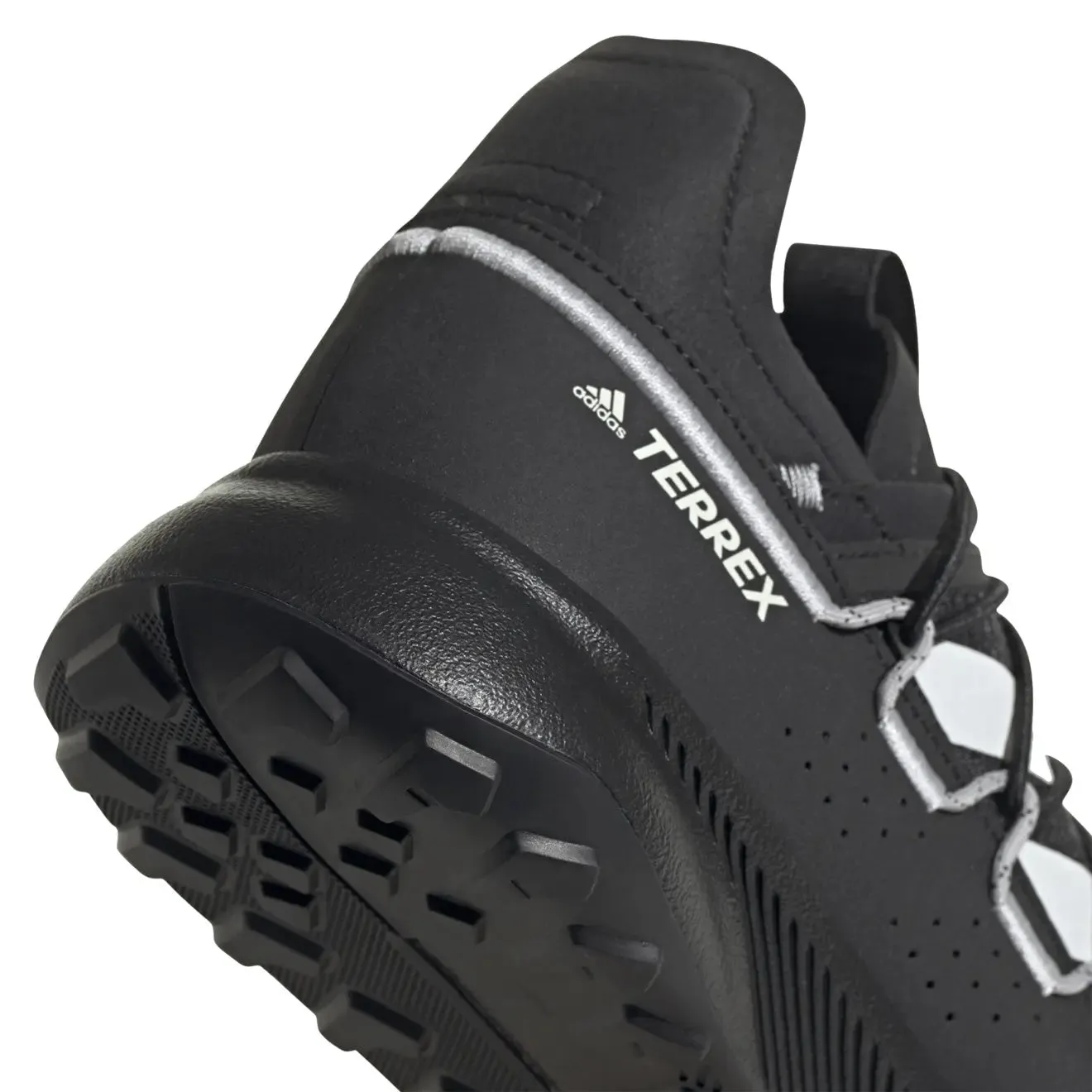 Adidas Terrex Voyager 21 Travel Shoes Core Black / Chalk White / Grey Two