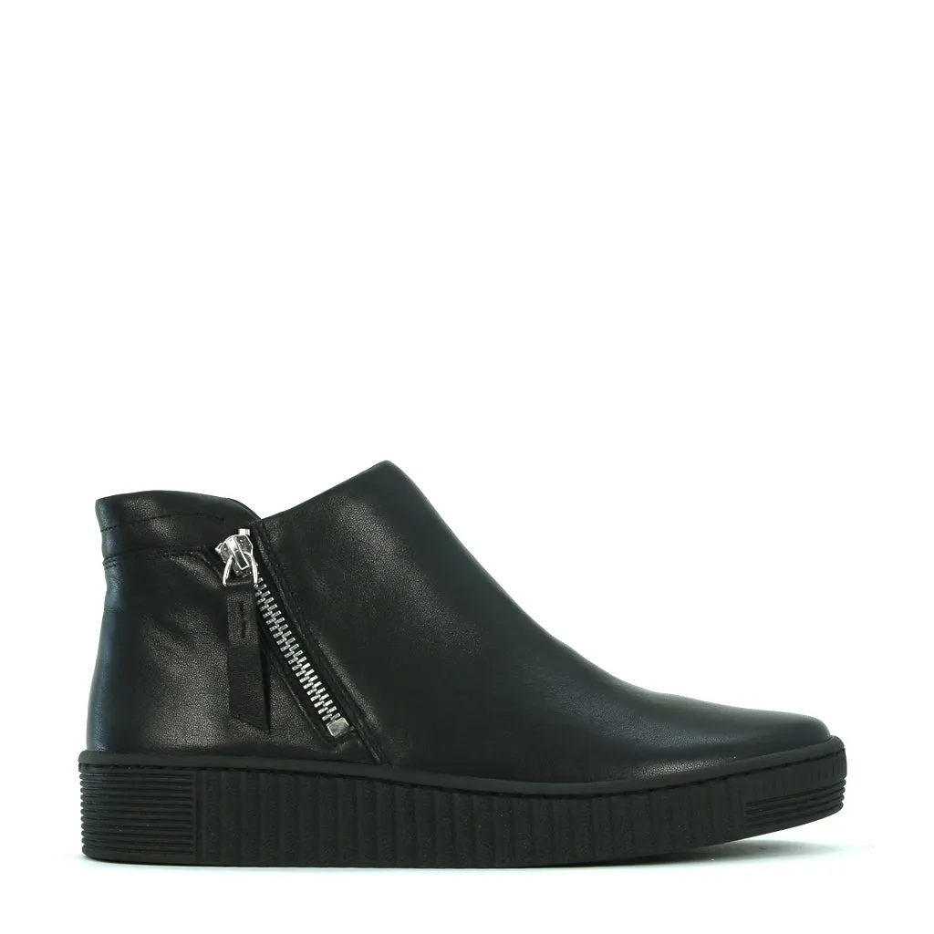 Jovia Flat Ankle Boots