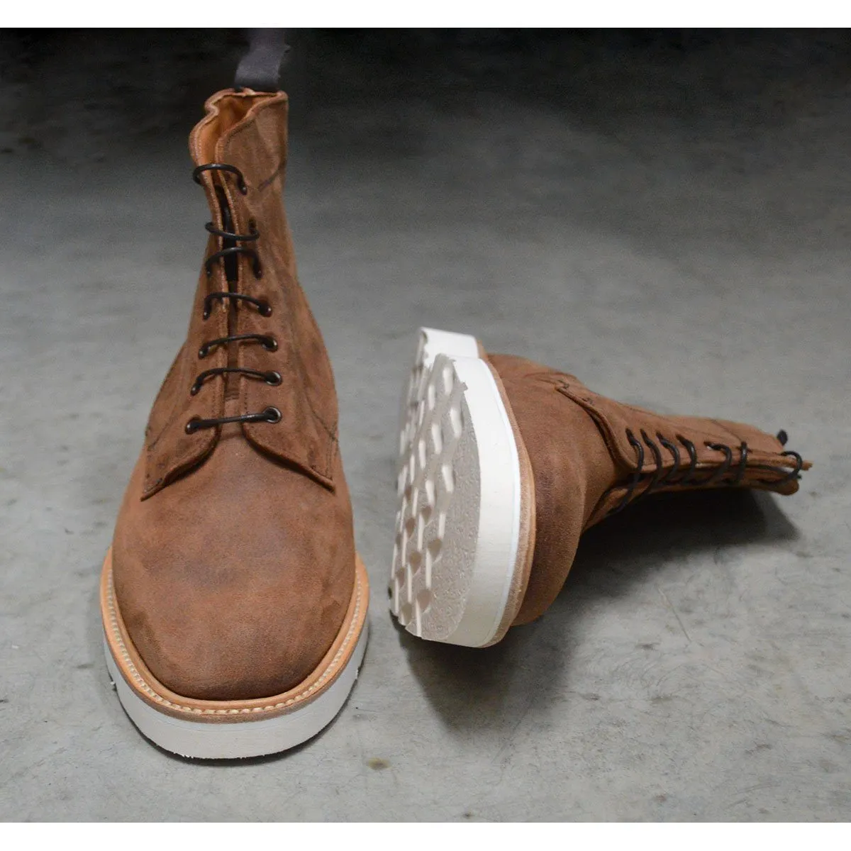 Curtis Derby Boot by Sanders in Snuff Waxy Finish - High Quality and Durable